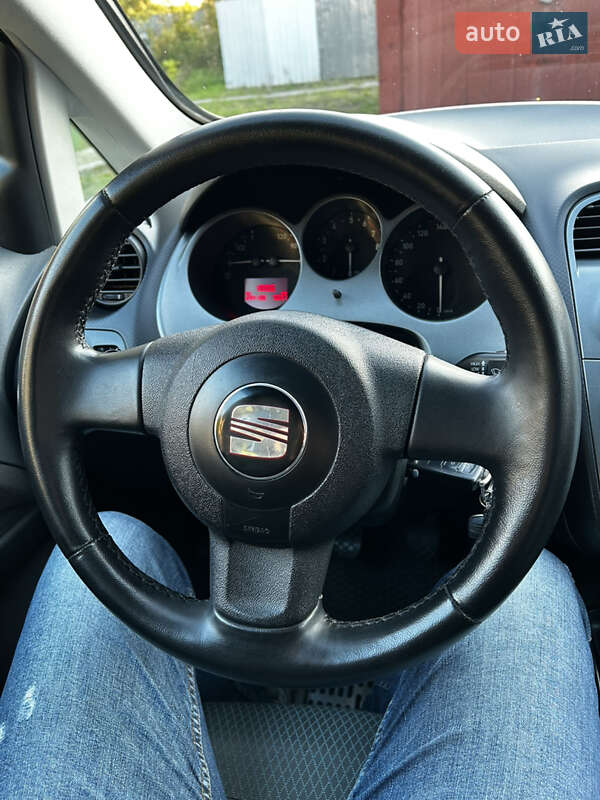 Хетчбек SEAT Toledo 2008 в Львові