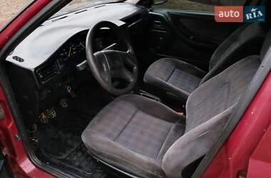 Седан SEAT Toledo 1994 в 
