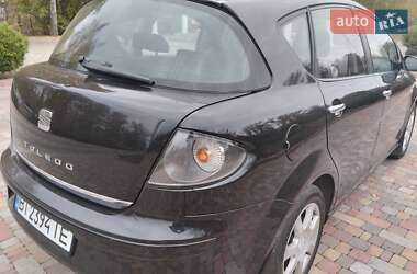 Хетчбек SEAT Toledo 2006 в 