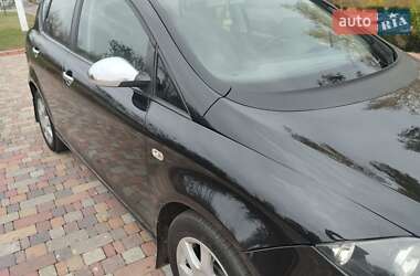 Хетчбек SEAT Toledo 2006 в 