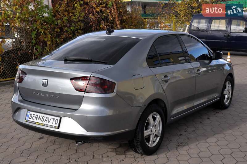 Ліфтбек SEAT Toledo 2013 в Львові фото 9 Ліфтбек SEAT Toledo 2013 в Львові