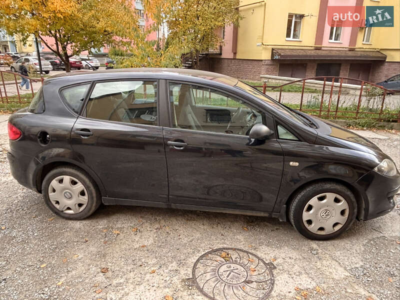 Хэтчбек SEAT Toledo 2008 в Ивано-Франковске фото 7 Хэтчбек SEAT Toledo 2008 в Ивано-Франковске