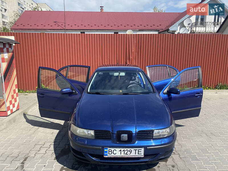 Седан SEAT Toledo 2002 в Львові