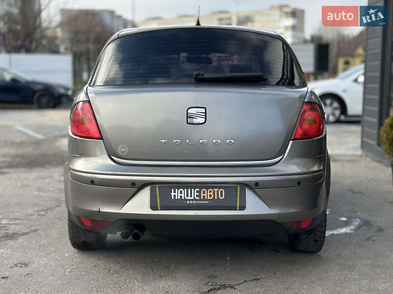 Хетчбек SEAT Toledo 2005 в Шептицькому фото 13 Хетчбек SEAT Toledo 2005 в Шептицькому