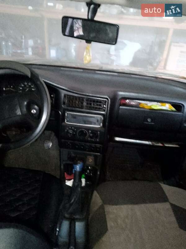 Седан SEAT Toledo 1993 в Монастириській фото 3 Седан SEAT Toledo 1993 в Монастириській