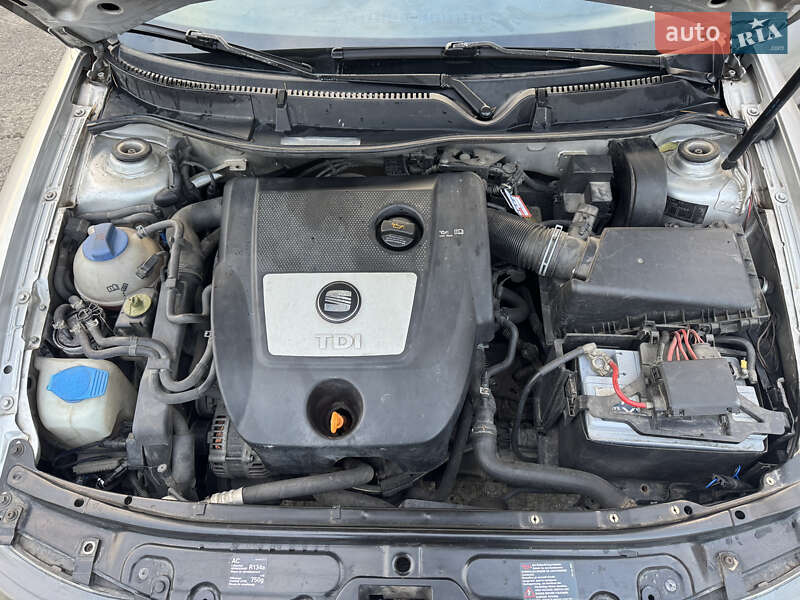 Хетчбек SEAT Toledo 2004 в Нетішині фото 35 Хетчбек SEAT Toledo 2004 в Нетішині