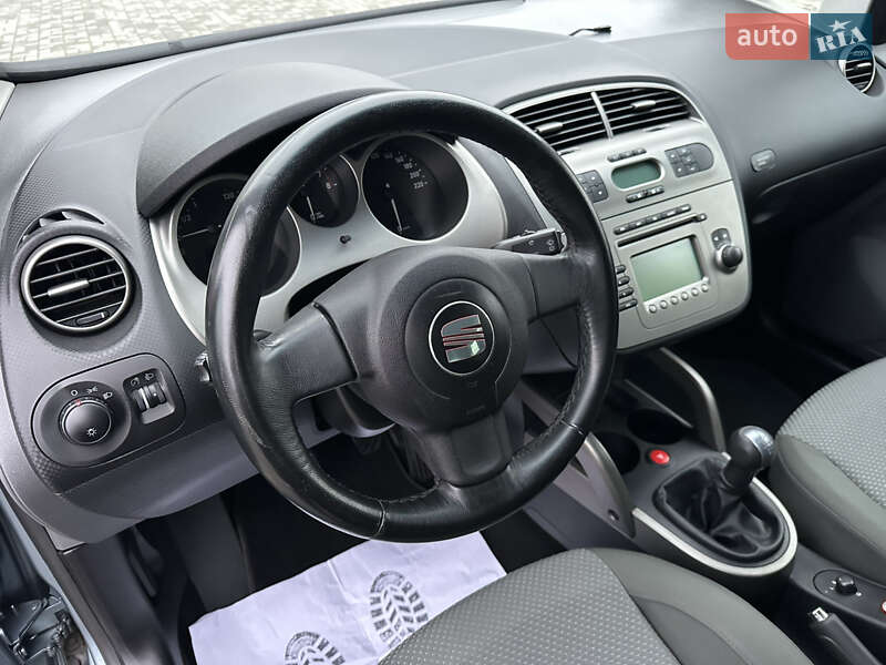 Хэтчбек SEAT Toledo 2006 в Запорожье фото 28 Хэтчбек SEAT Toledo 2006 в Запорожье