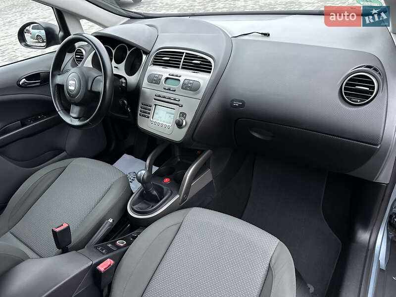 Хэтчбек SEAT Toledo 2006 в Запорожье фото 48 Хэтчбек SEAT Toledo 2006 в Запорожье