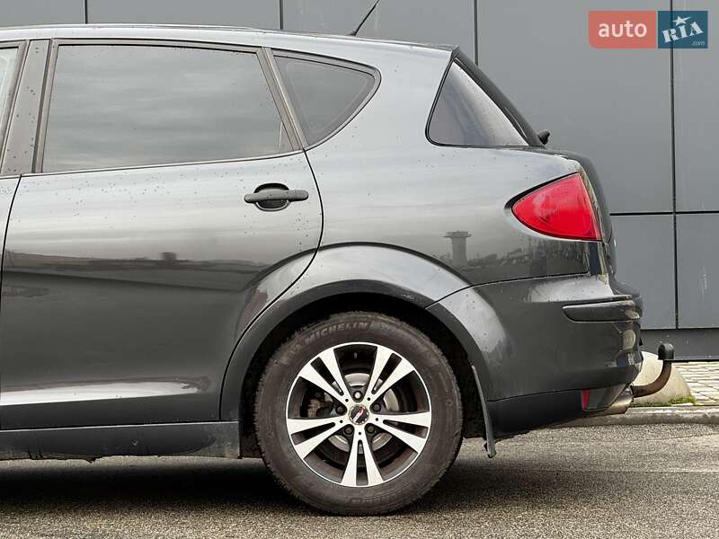 Хетчбек SEAT Toledo 2008 в Києві