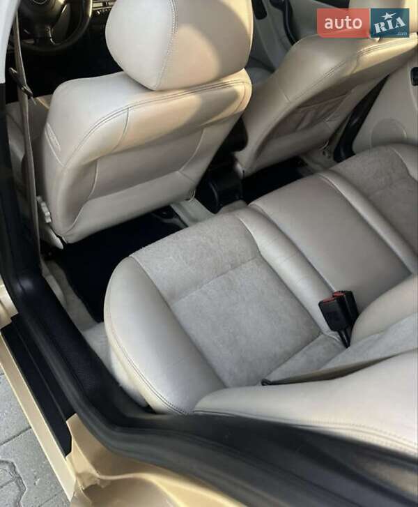 Седан SEAT Toledo 1999 в Славуте