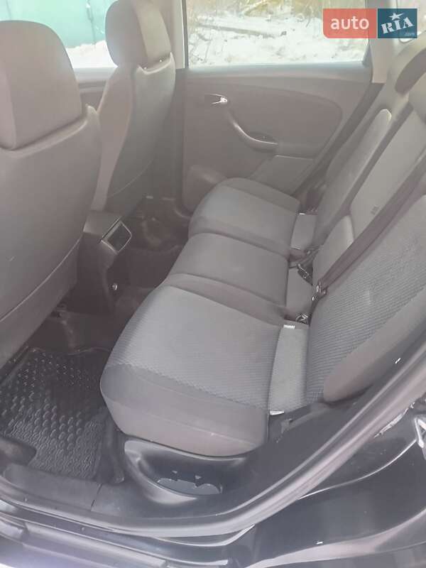 Хетчбек SEAT Toledo 2008 в Трускавці