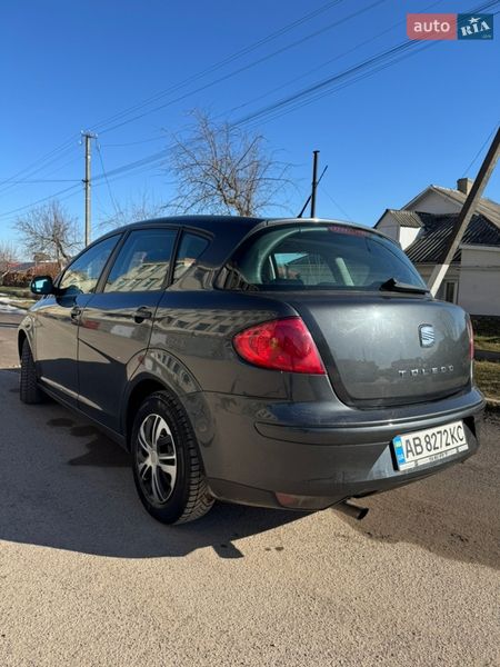 Хэтчбек SEAT Toledo 2009 в Шаргороде