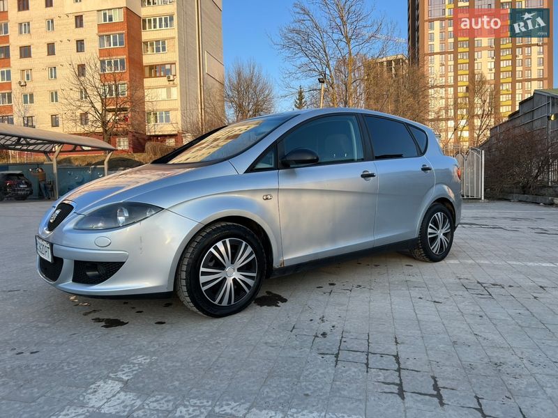 Хэтчбек SEAT Toledo 2004 в Тернополе