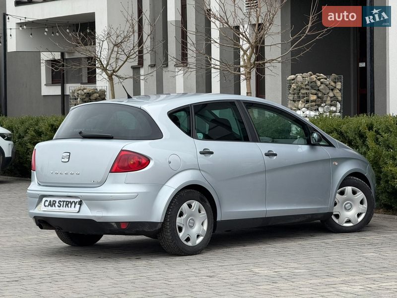 Хэтчбек SEAT Toledo 2008 в Стрые