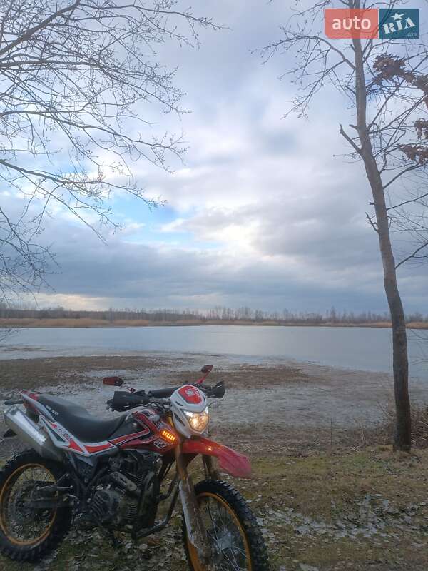Мотоцикл Кросс Senke Desert 2022 в Надворной