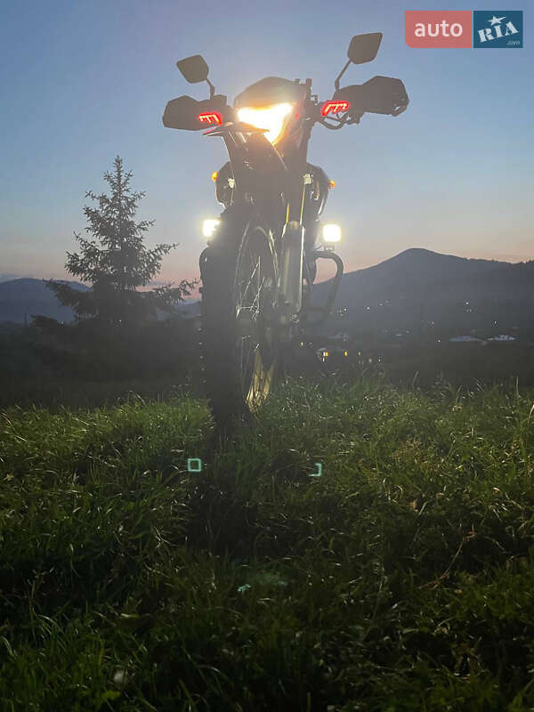 Мотоцикл Кросс Senke SK 2021 в Верховине