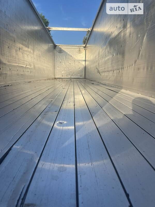 Зерновоз - полуприцеп SERRUS MKV 2009 в Ровно фото 15 Зерновоз - полуприцеп SERRUS MKV 2009 в Ровно