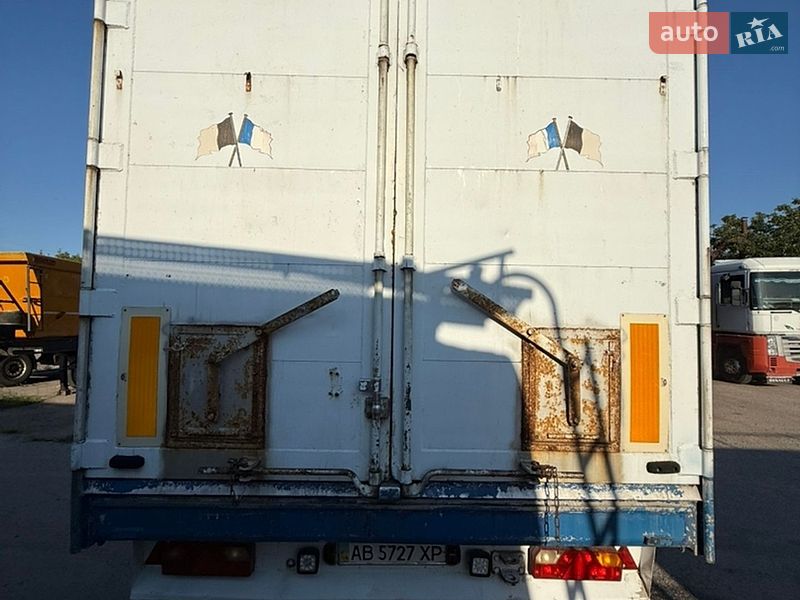 Самосвал полуприцеп SERRUS MKV 1999 в Виннице