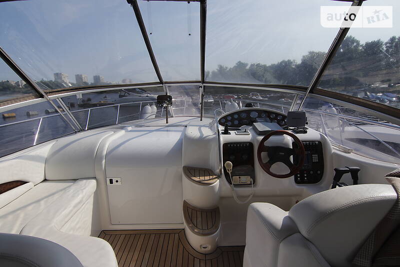 Моторна яхта Sessa Marine C32 2003 в Києві фото 17 Моторна яхта Sessa Marine C32 2003 в Києві