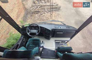 Туристический / Междугородний автобус Setra S 215 2002 в 