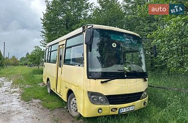 Микроавтобус Shaolin SLG 2006 в Долине