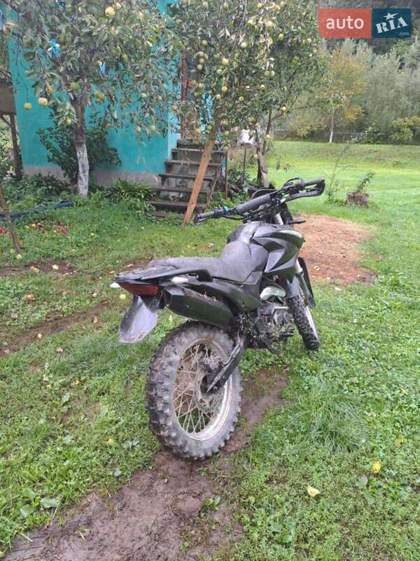 Мотоцикл Кросс Shineray DS 200 2017 в Тячеві