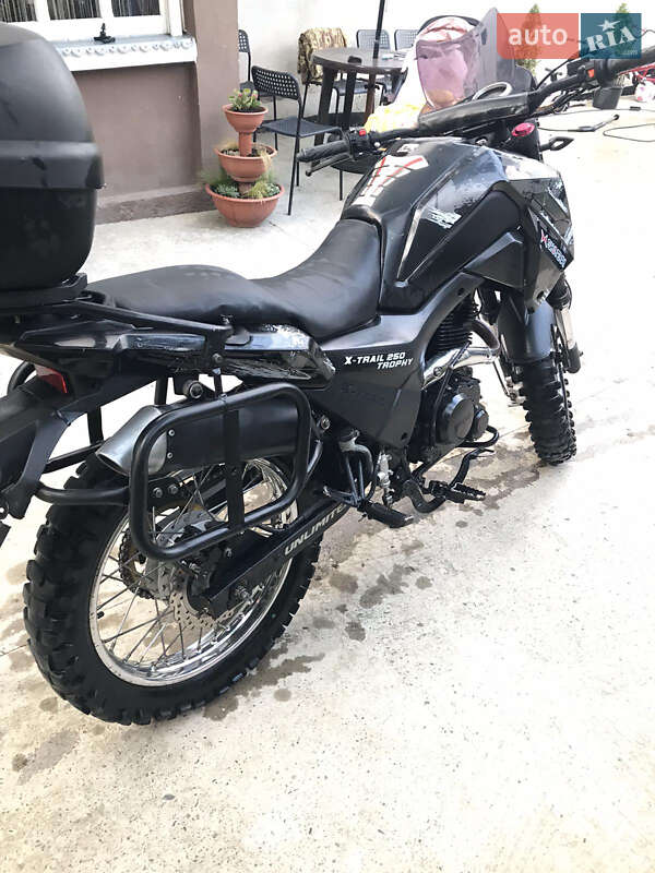 Мотоцикл Туризм Shineray Tricker 250 2019 в Виноградове