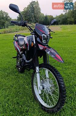 Мотоцикл Кросс Shineray XY 250GY-6C 2024 в Стопчатові