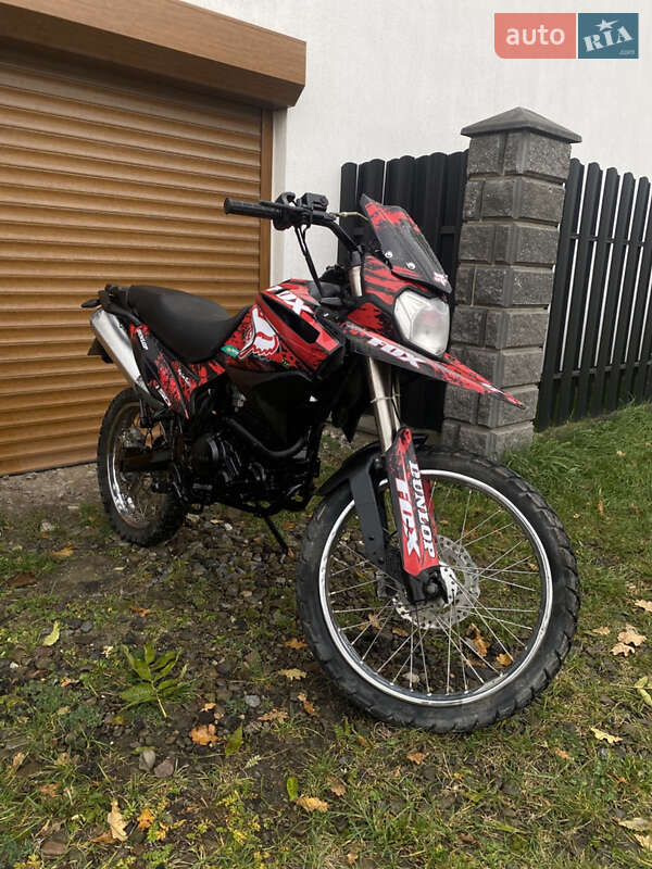 Мотоцикл Позашляховий (Enduro) Shineray XY250GY-6B 2017 в Золочеві фото Мотоцикл Позашляховий (Enduro) Shineray XY250GY-6B 2017 в Золочеві