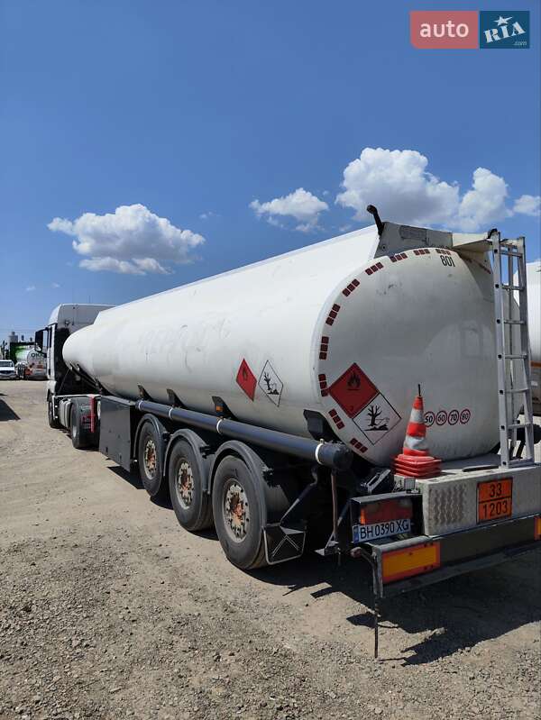 Цистерна полуприцеп SILVA CAN-40-6 2002 в Одессе