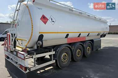 Цистерна Sinan Fuel Tanker 2016 в Лубнах