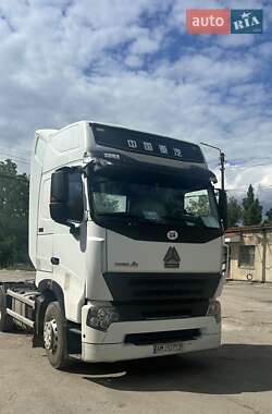 Тягач Sinotruk ZZ 2019 в Измаиле