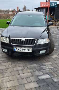 Ліфтбек Skoda 110 2005 в 