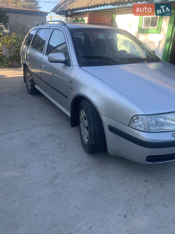Универсал Skoda 110 2002 в Иванкове