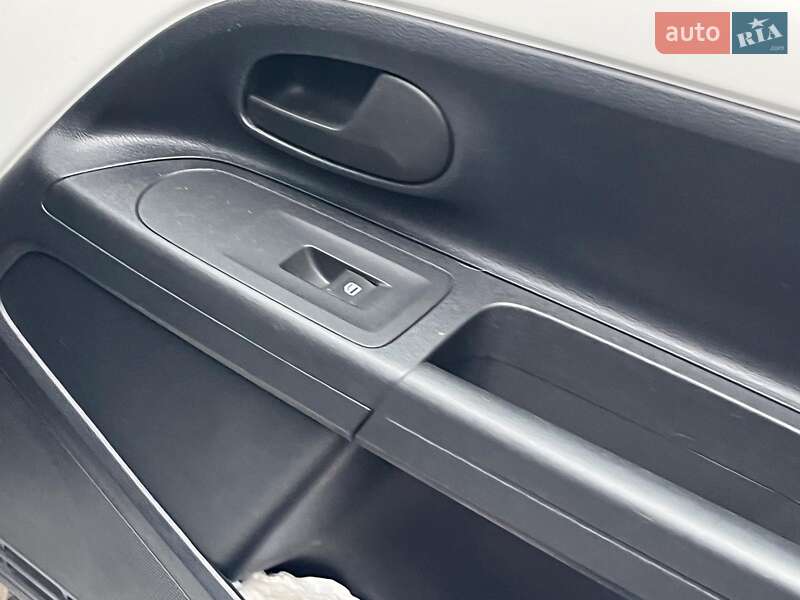 Хэтчбек Skoda Citigo 2013 в Киеве