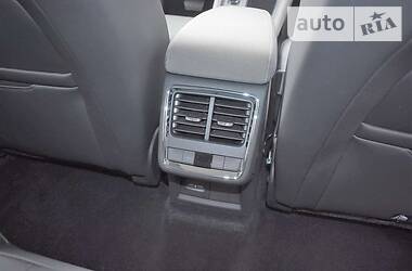 Позашляховик / Кросовер Skoda Enyaq iV 2021 в 