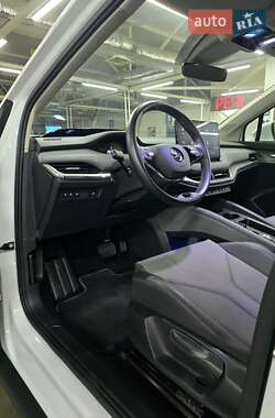Позашляховик / Кросовер Skoda Enyaq iV 2021 в 