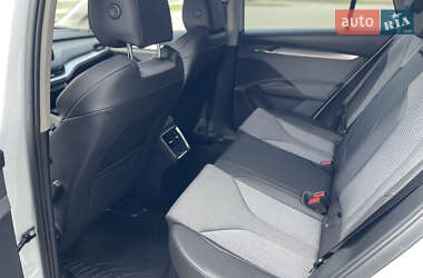 Внедорожник / Кроссовер Skoda Enyaq iV 2021 в 