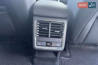 Внедорожник / Кроссовер Skoda Enyaq iV 2022 в 