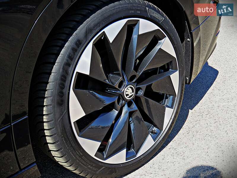 Позашляховик / Кросовер Skoda Enyaq iV 2022 в Черкасах