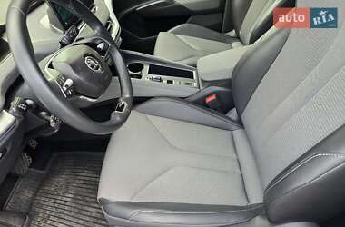 Внедорожник / Кроссовер Skoda Enyaq iV 2023 в 