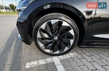 Позашляховик / Кросовер Skoda Enyaq iV 2021 в 