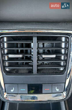 Внедорожник / Кроссовер Skoda Enyaq iV 2022 в 