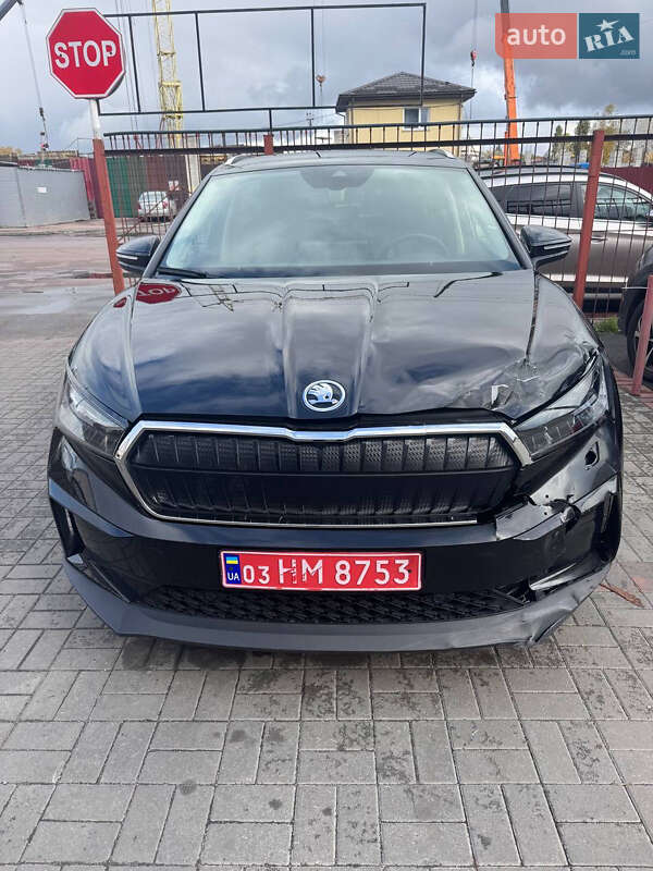 Позашляховик / Кросовер Skoda Enyaq iV 2024 в 