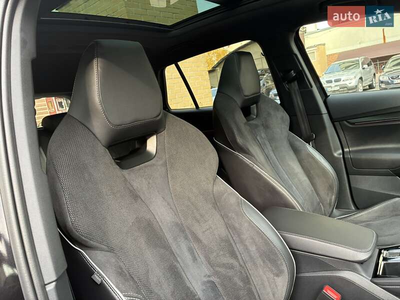 Позашляховик / Кросовер Skoda Enyaq iV 2022 в Києві фото 97 Позашляховик / Кросовер Skoda Enyaq iV 2022 в Києві