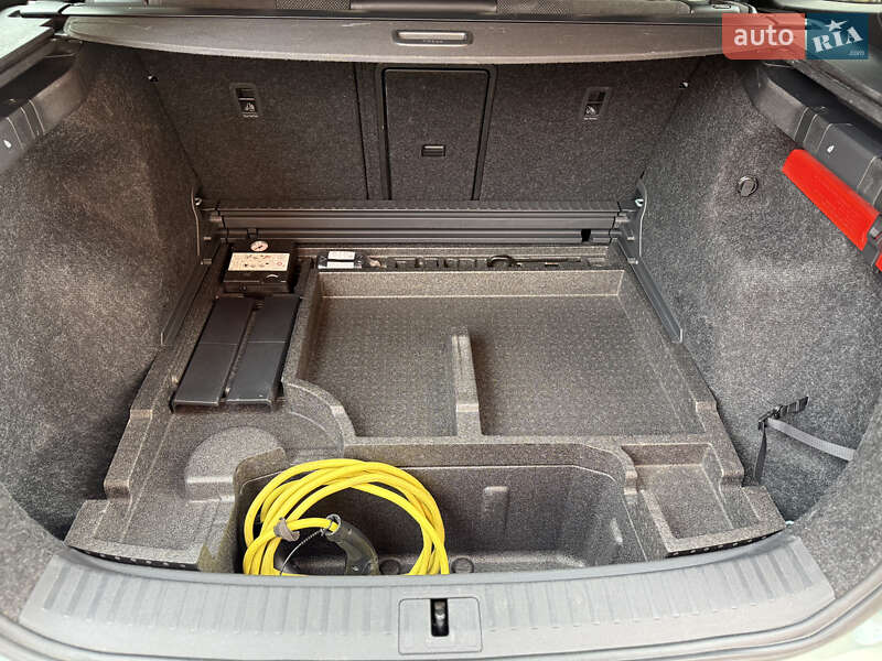 Позашляховик / Кросовер Skoda Enyaq iV 2021 в Львові фото 31 Позашляховик / Кросовер Skoda Enyaq iV 2021 в Львові