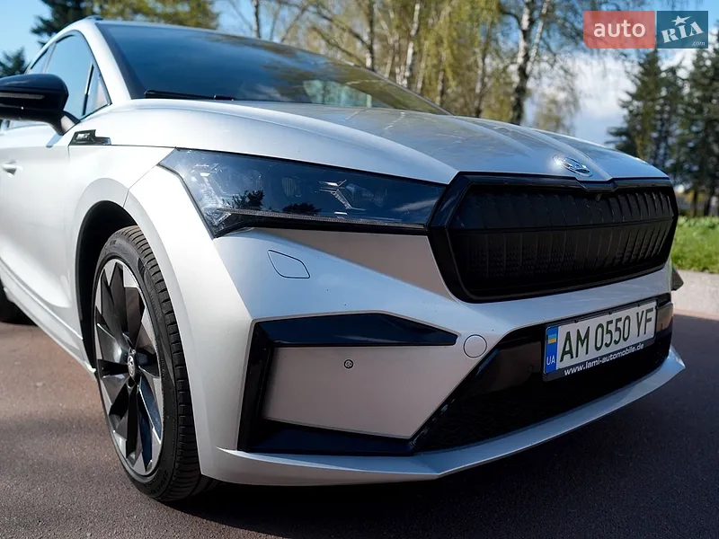 Skoda Enyaq iV 2022 VIN TMBJC7NY3NF034859 фото оголошення 4 з 30