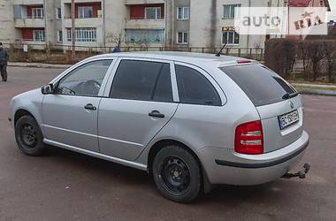 Универсал Skoda Fabia 2003 в Жидачове