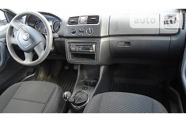 Хэтчбек Skoda Fabia 2012 в 