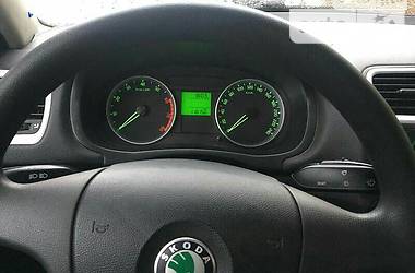 Хэтчбек Skoda Fabia 2008 в Киеве